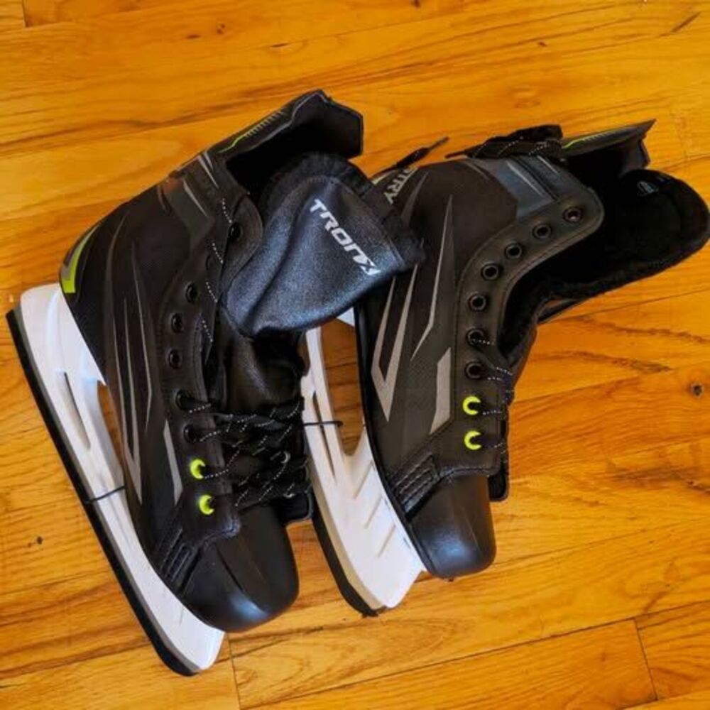 TronX Stryker Ice Hockey Skates Size 10